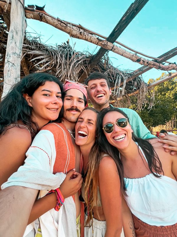 Amigos-despedida-galeria-carrusel_